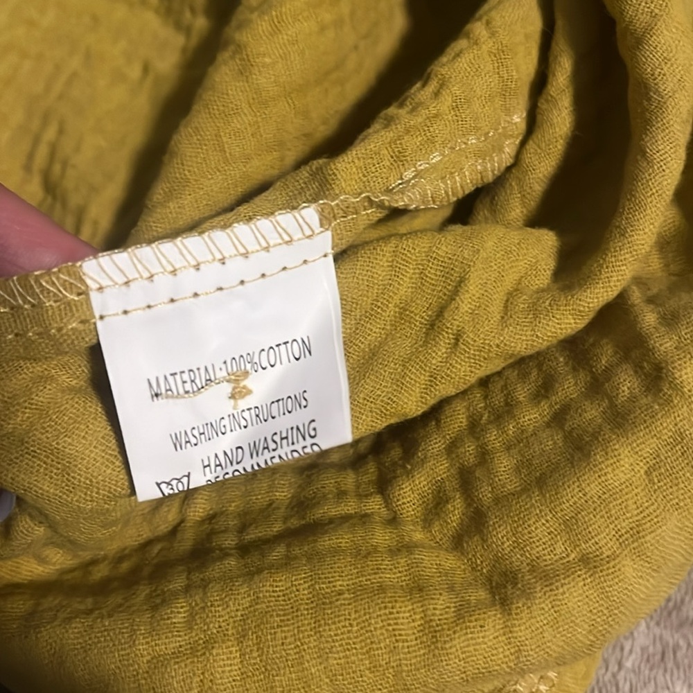 Women's Cotton Mustard Shorts two piece set - Picture 4 of 9